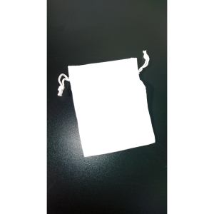 Woreczki aksamitne 9 x 12 cm, Kolor biały, w opakowaniu 50 szt.