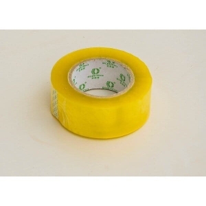 Taśma klejąca klasy "PLIUS" do pakowania towarów, pudełek, paczek.Klej" Solvent", Szerokość 48 mm, Długość 130 m, grubość 42 µr,  36 szt.